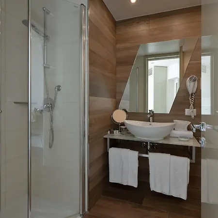 Atilius - Adults Only 4* Limone sul Garda